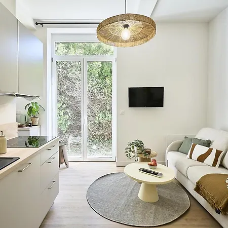 Apartment Le Verrier - T3 6 Pers - Mezzanine - Lille 13 Min