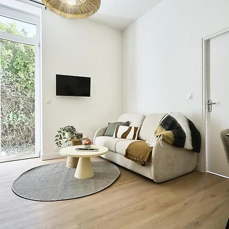 Apartment Le Verrier - T3 6 Pers - Mezzanine - Lille 13 Min